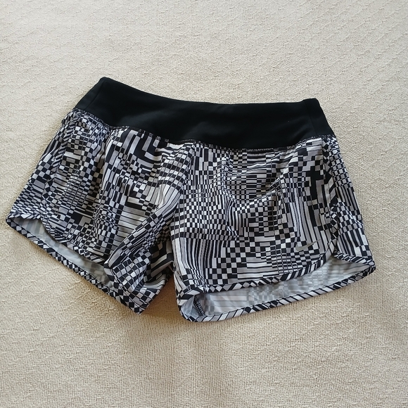 nike ♡ printed running shorts - Picture 1 of 11